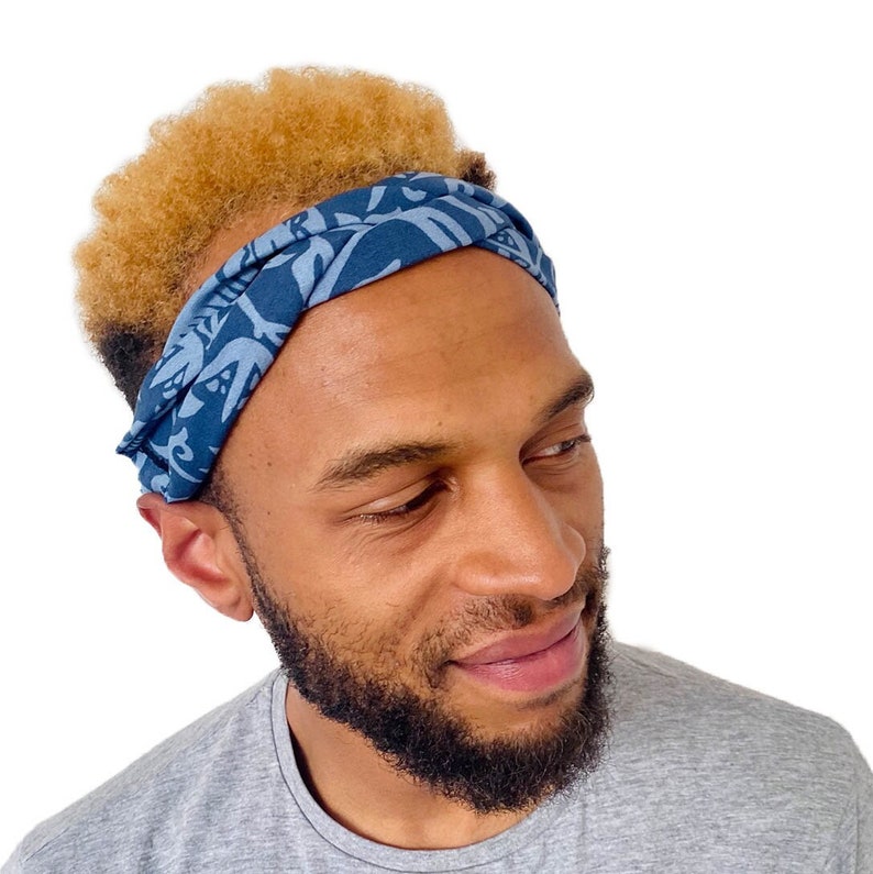 Light blue & slightly darker blue William Morris style printed cotton mens headband is comfy, soft and is elasticated at the back. Bands are plaited at the front as an interesting, subtle design detail.