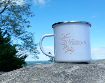 Personalized Campfire Vine Design Mugs
