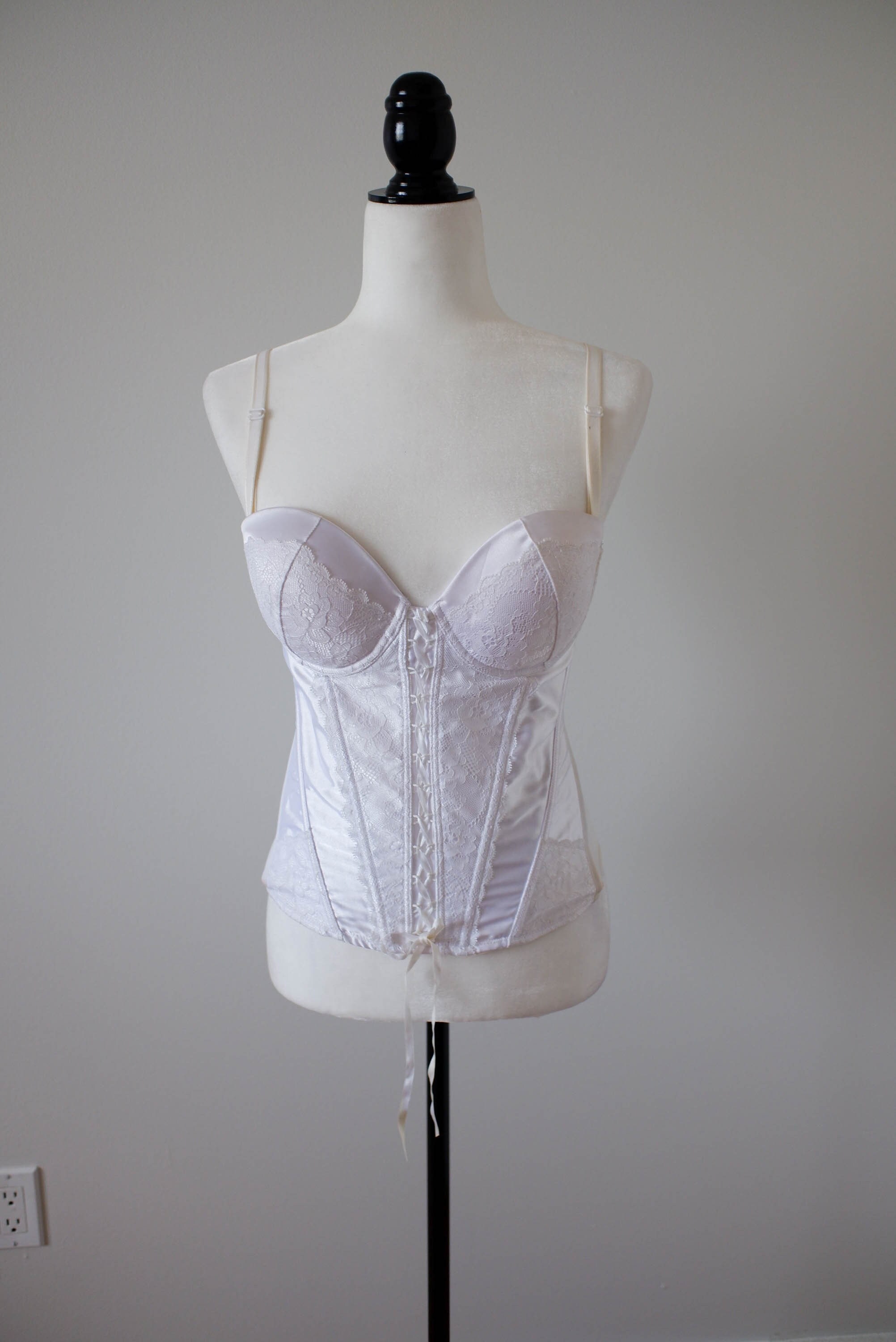 Wedding White Mesh Underbust Corset. Plus Size Corset Lingerie