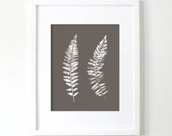 Fernblatt, druckbare Kunst, botanische Druck, Greige, grau, weiß, digitaler Download, Blatt reiben, Blatt Drucke, Wald, modern, Wandkunst