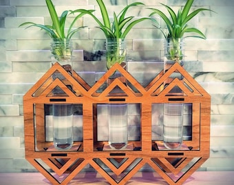 Hanging Propagation Station Can Stand on it’s Own Water Propagation Pick a Size Hydroponic station 7 Vial • 5 Vial • 3 Vial Hanging Propagation Station Can Stand on it’s Own Water Propagation Pick a Size Hydroponic station 7 Vial • 5 Vial • 3 Vial