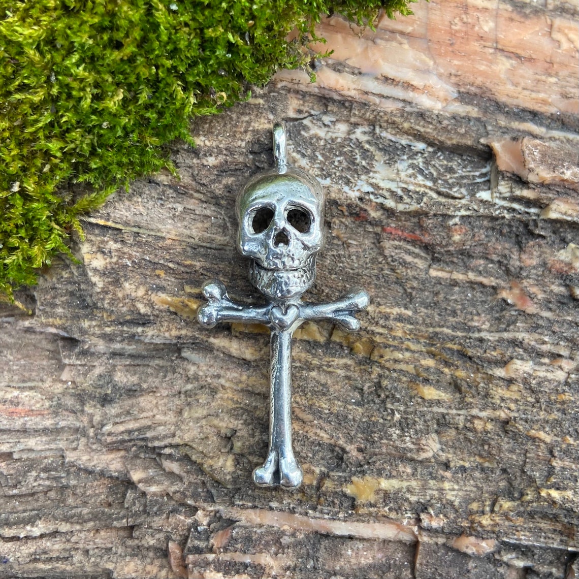 Memento Mori Skull and Cross Bones Sterling Silver Pendant - Etsy