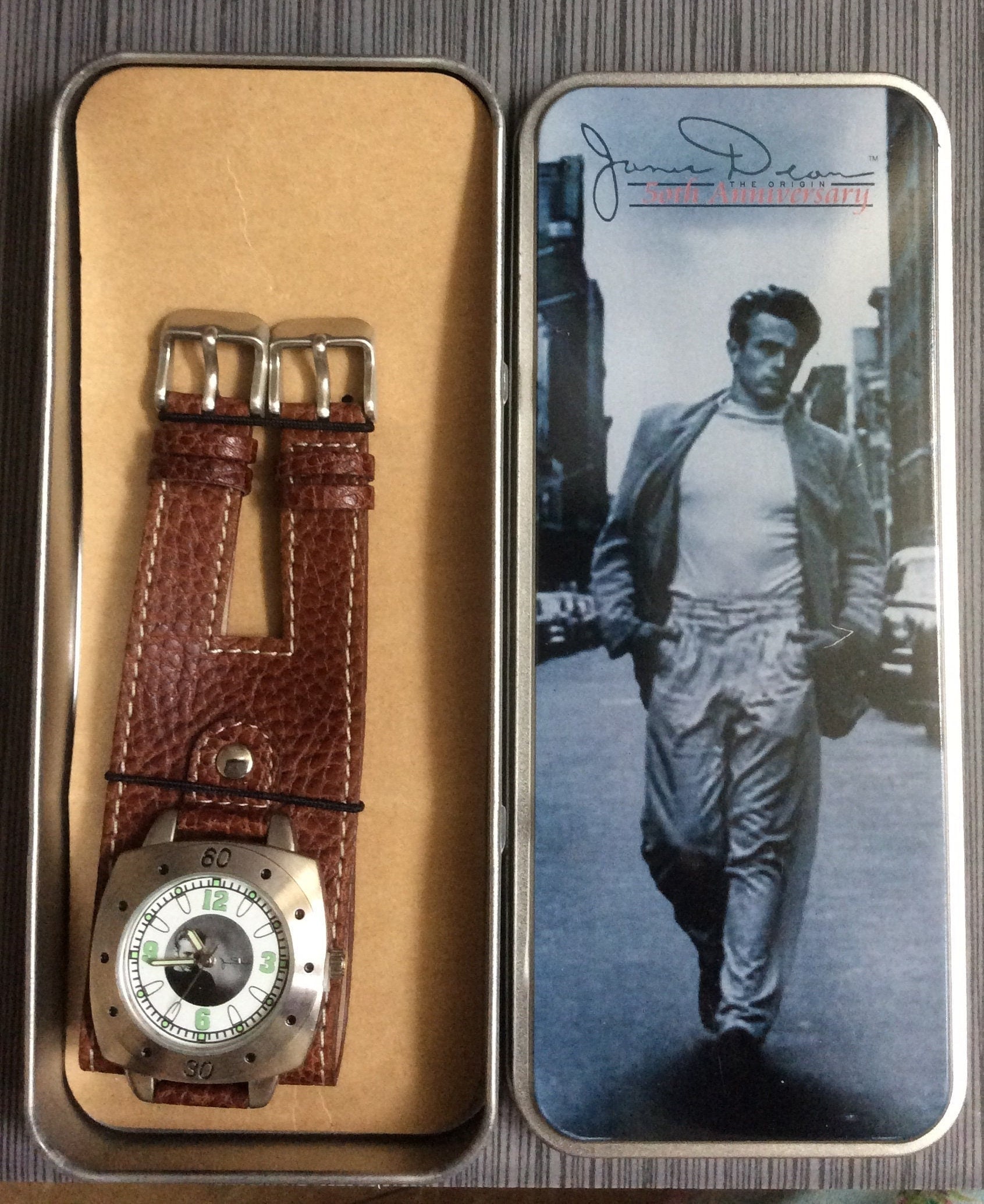 dean. Silver Rectangular Watch on Green Leather Cuff Strap Tokyo, Automatic Rectangular Watch, Polished Steel, Green main image 4