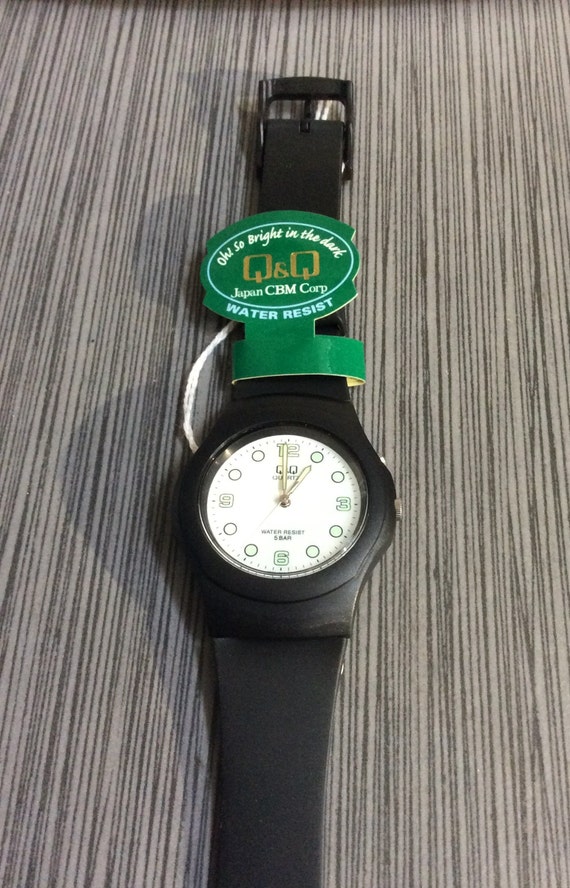 Reloj q&q resistente al agua clearance