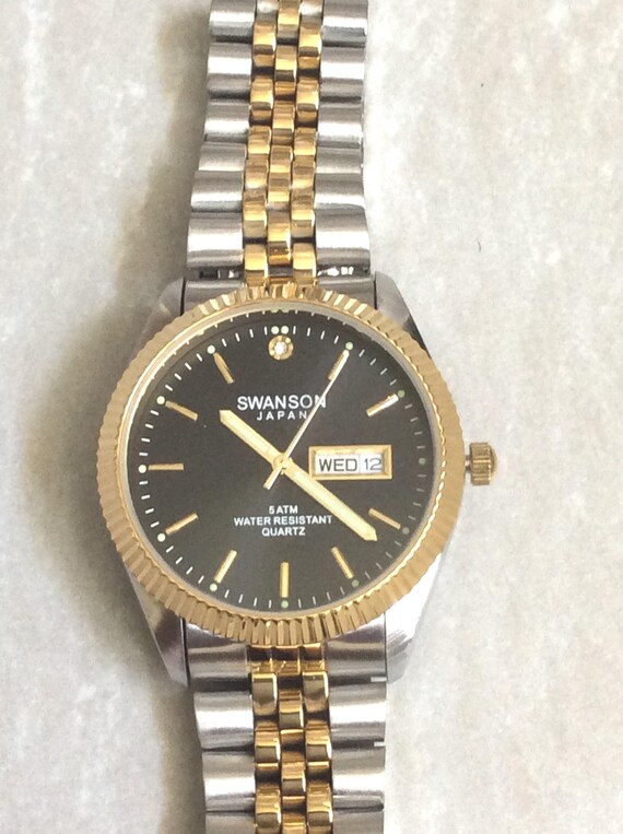 SWANSON Two-tone Men display picture 3