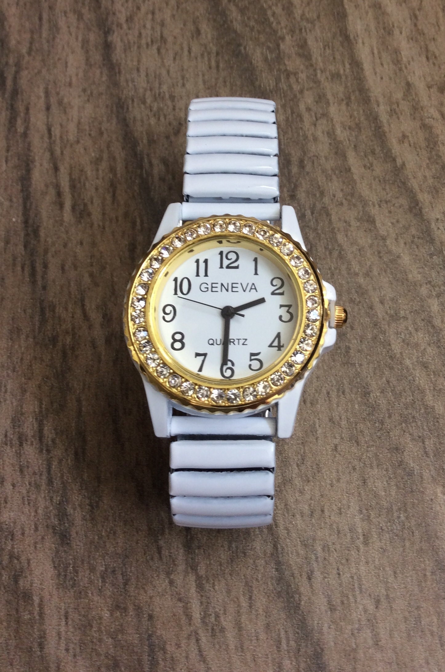 Geneva white watch deals