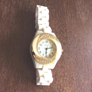 Geneva White and Gold Women\'s Watch Geneva Ladies 18k Gold Plated Watch, Genuine Vintage Style  main image 4