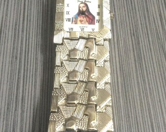 Geneva Limited Edition Gold Tone Nugget Watch With New  display picture 1