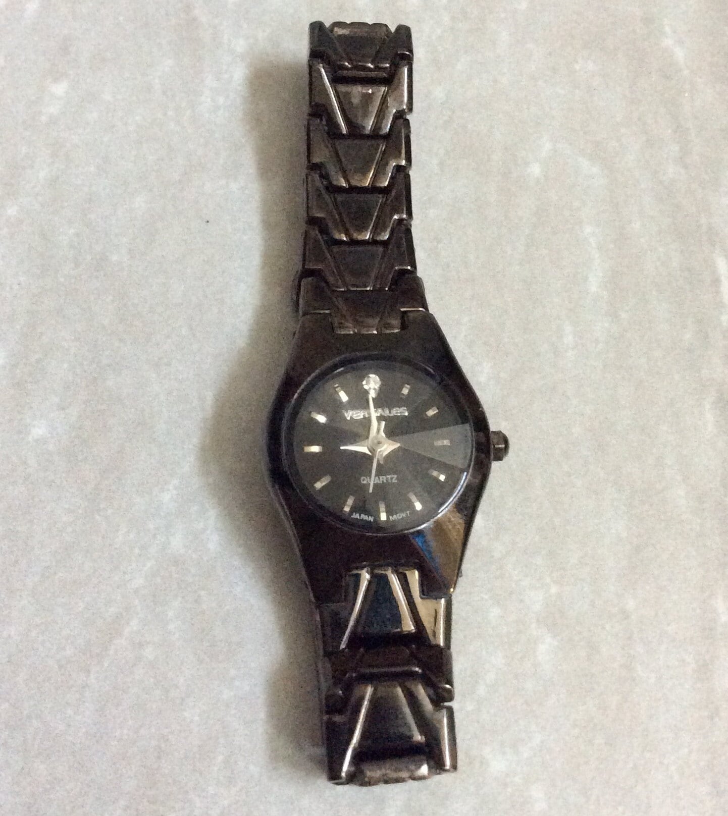 Vintage Gunmetal Women display picture 3