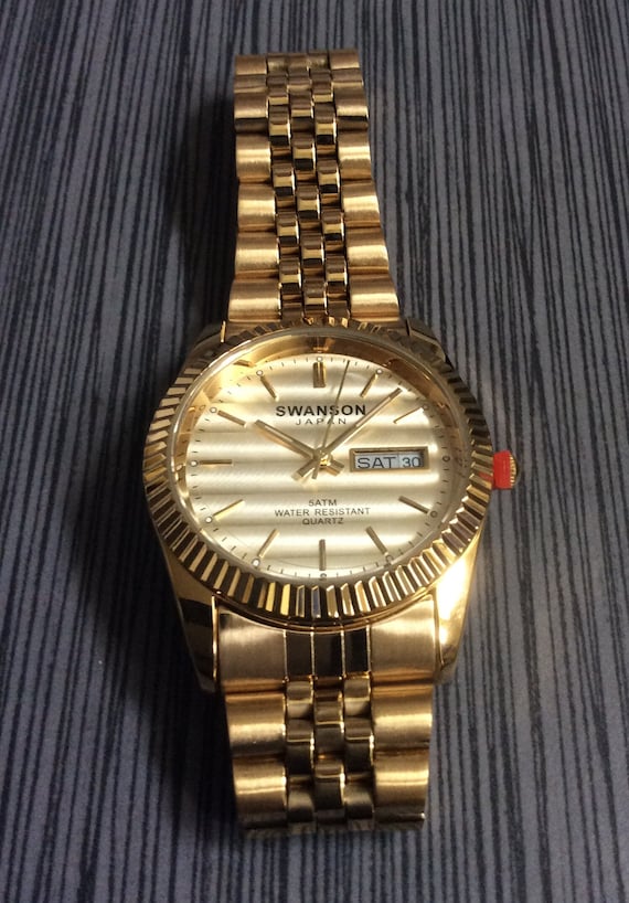 SWANSON Men's Gold watch Round Unique Gold Day & D