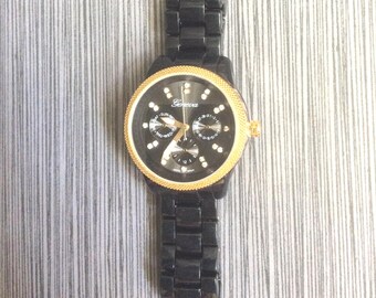 Geneva Gold Watch with Black Dial 3961766?wid=400&hei=400&  main image 4