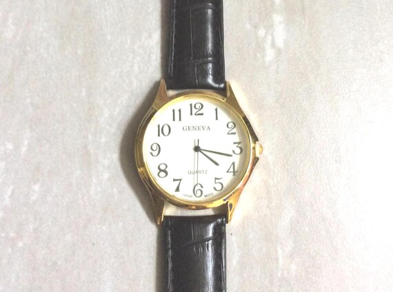 Geneva Gold and White Classic Analog Watch Geneva Luxury Stainless Steel Gold Dial Quartz Analog Women  main image 3