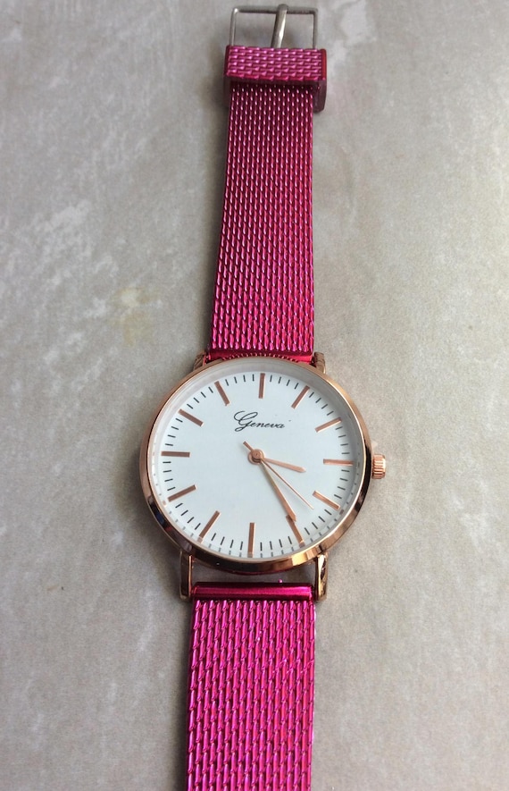Rose Pink Dial Women\'s Watch with Gold Mesh and Pink Leather Strap Serenity Orchid | August Berg main image 4