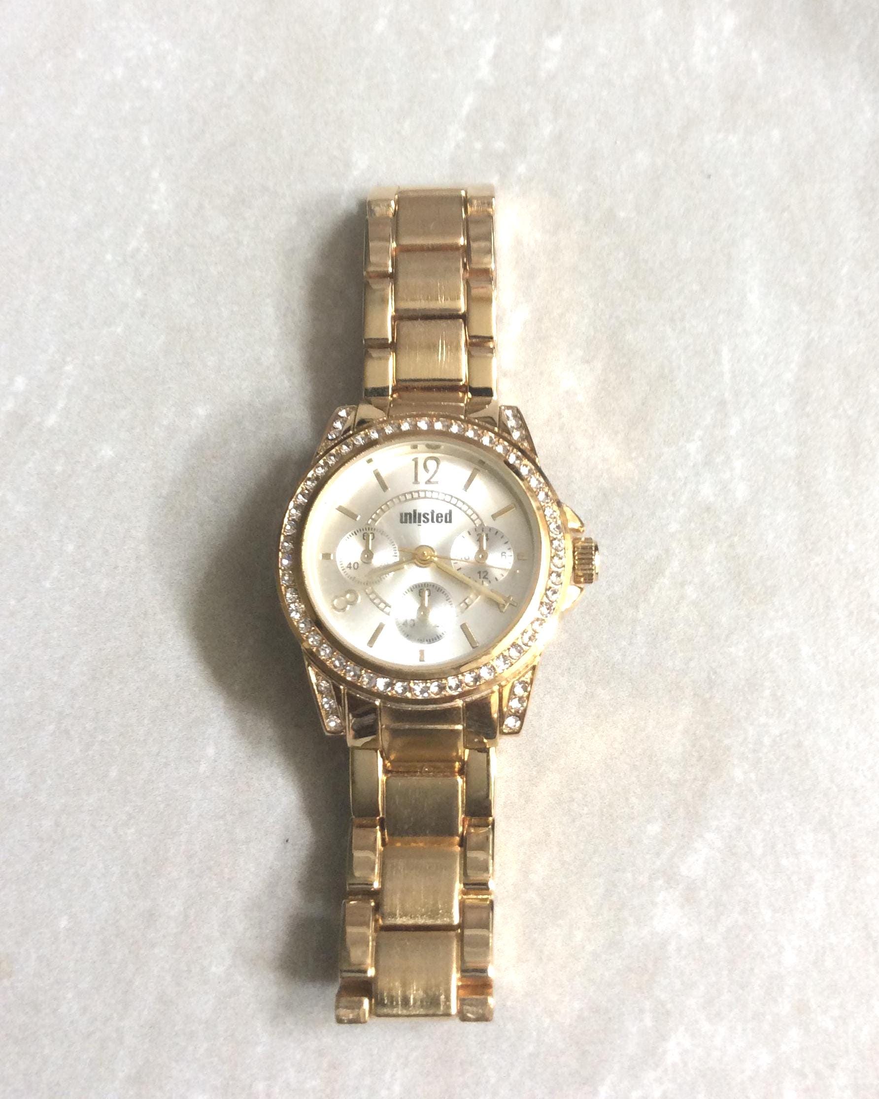 KENNETH COLE UNLISTED Gold Crytal Women