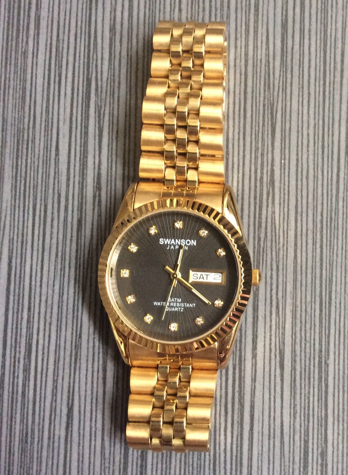 Swanson hotsell quartz watch