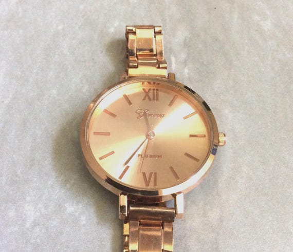 Geneve Gold-Tone Ladies Wristwatch with‎ Roman Dial s-l400.jpg main image 4