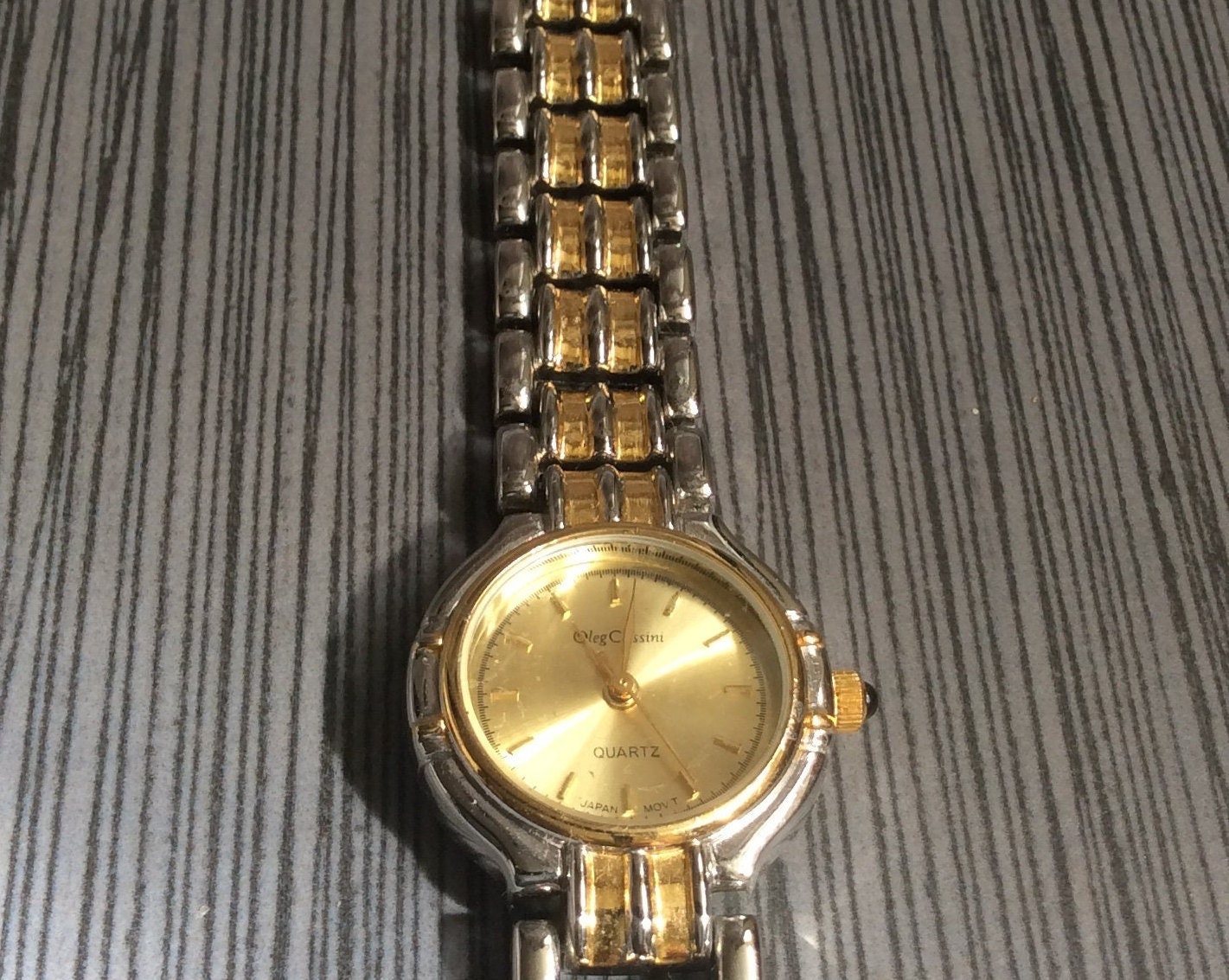 Oleg cassini gold quartz watch sale