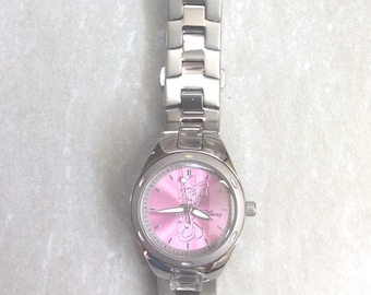 DISNEY Damklocka i silver, rund rosa urtavla, silverfärgad Minnie Mouse rund rosa urtavla med indextimmar på ett silverlänkat armband, oanvänd, ny vintage!