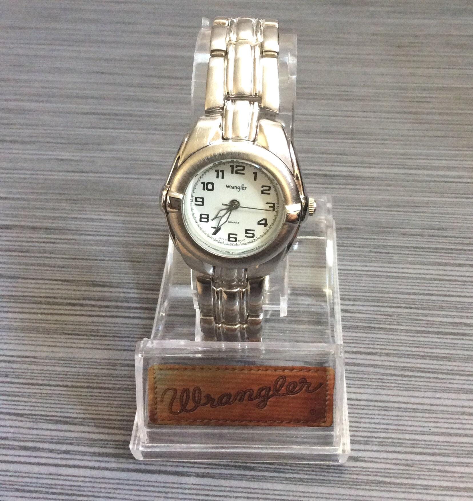 Wrangler Quartz Vintage Silver Watch!! WRANGLER Quartz Wrist Watch Water Resistant | Mercari main image 3