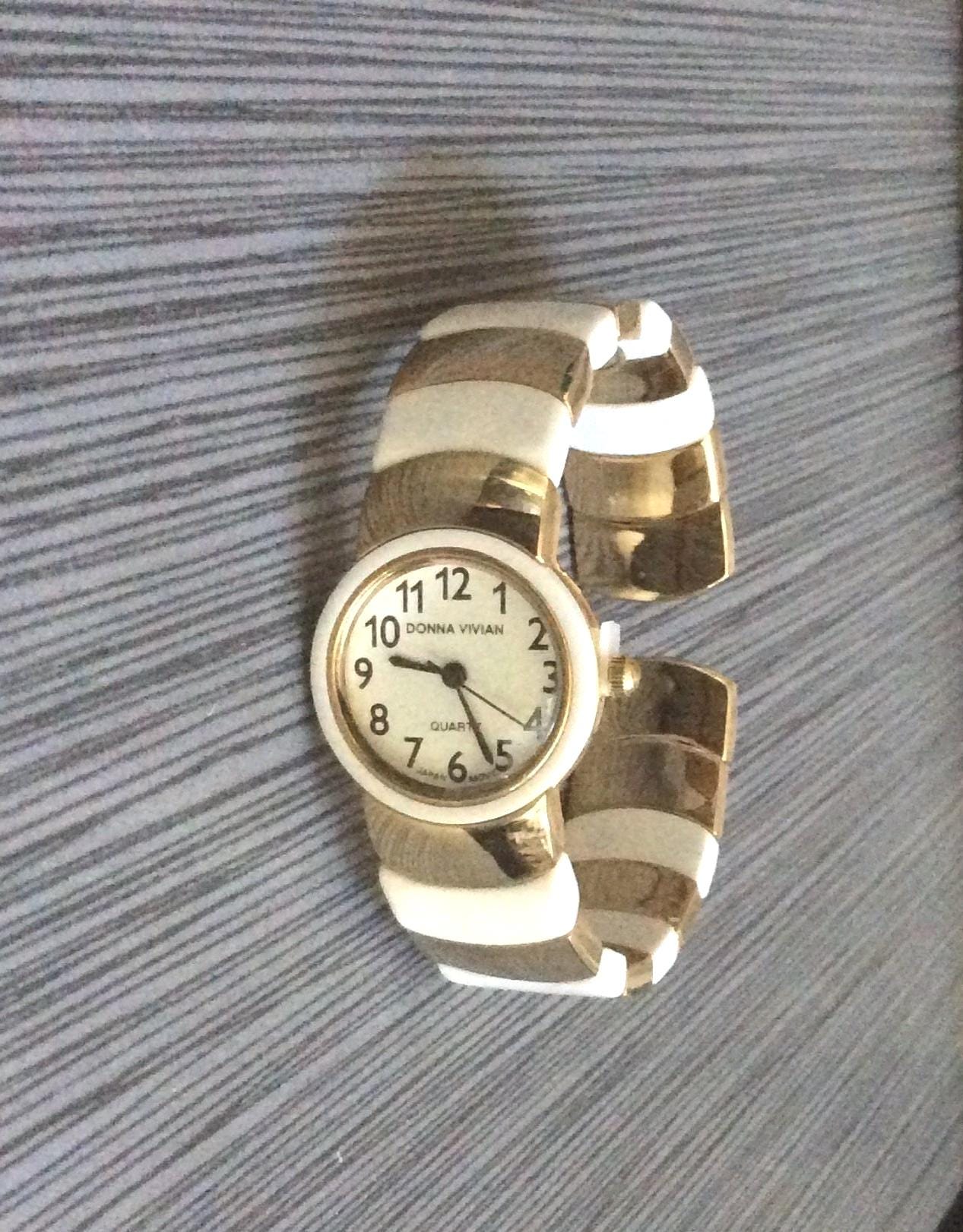 Donna Vivian Watch - Etsy
