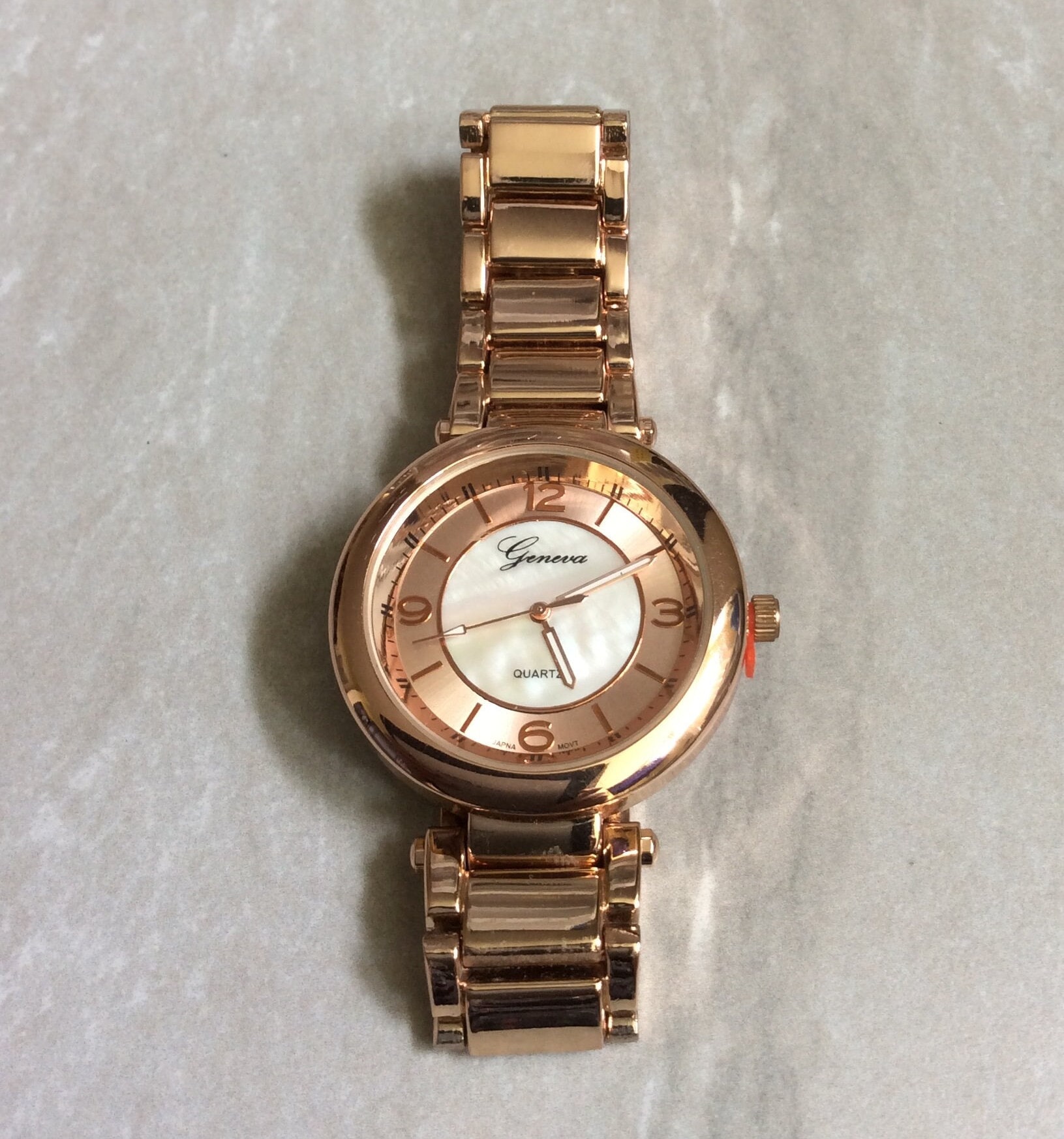 Geneva Women's Watch Round Rose Gold Pearl Dial Numbered/index