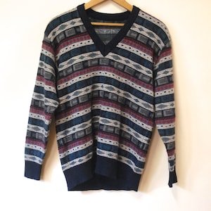 80s Mens Knitted Wool Jumper Vintage V Neck Sweater Retro Warm Winter Knit Pullover Hipster Eighties Unisex VTG 1980s Size S-M