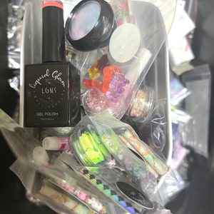 Nail Art Mystery Scoop!