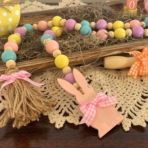 Easter Bead Garland, Bunny Bead Garland, Spring Bead Garland, Easter Tiered Tray, Spring Decor, Spring Tiered Tray, Easter Decor