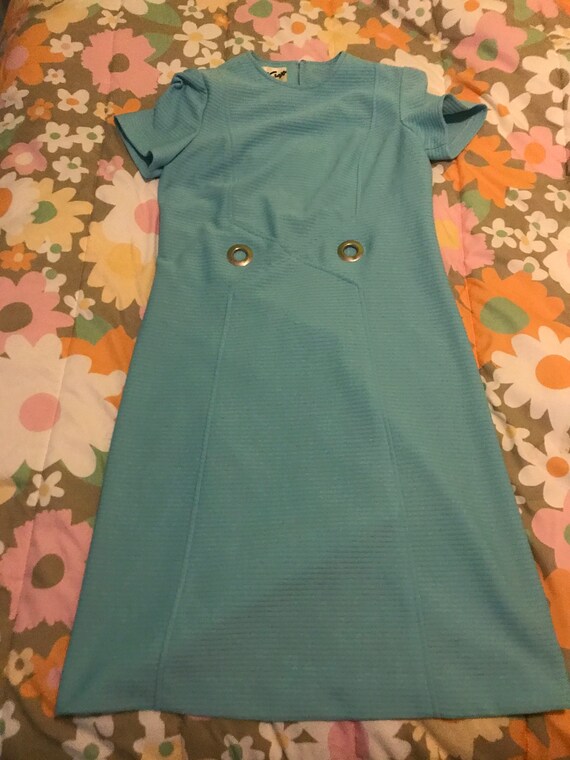 1960s vintage shift crimplene dress