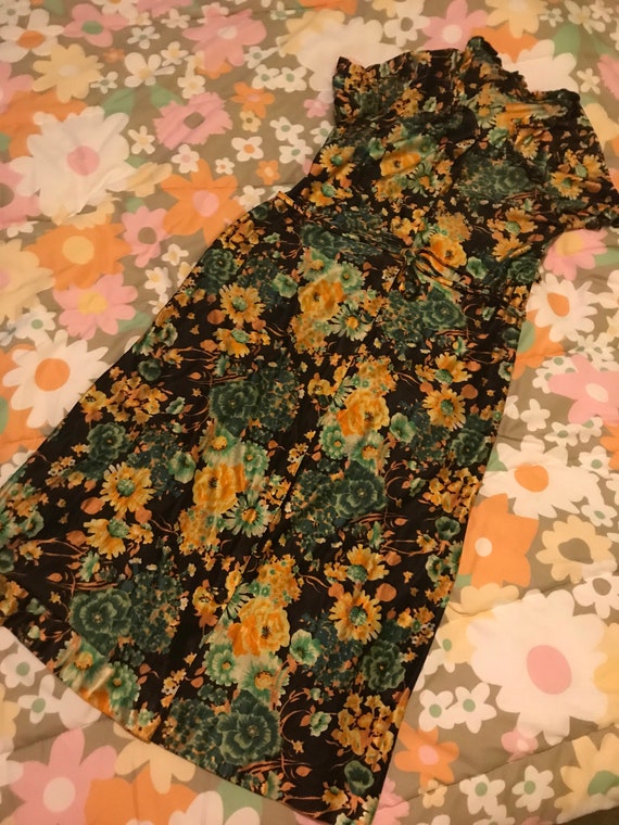 1970’s vintage flower power maxi dress