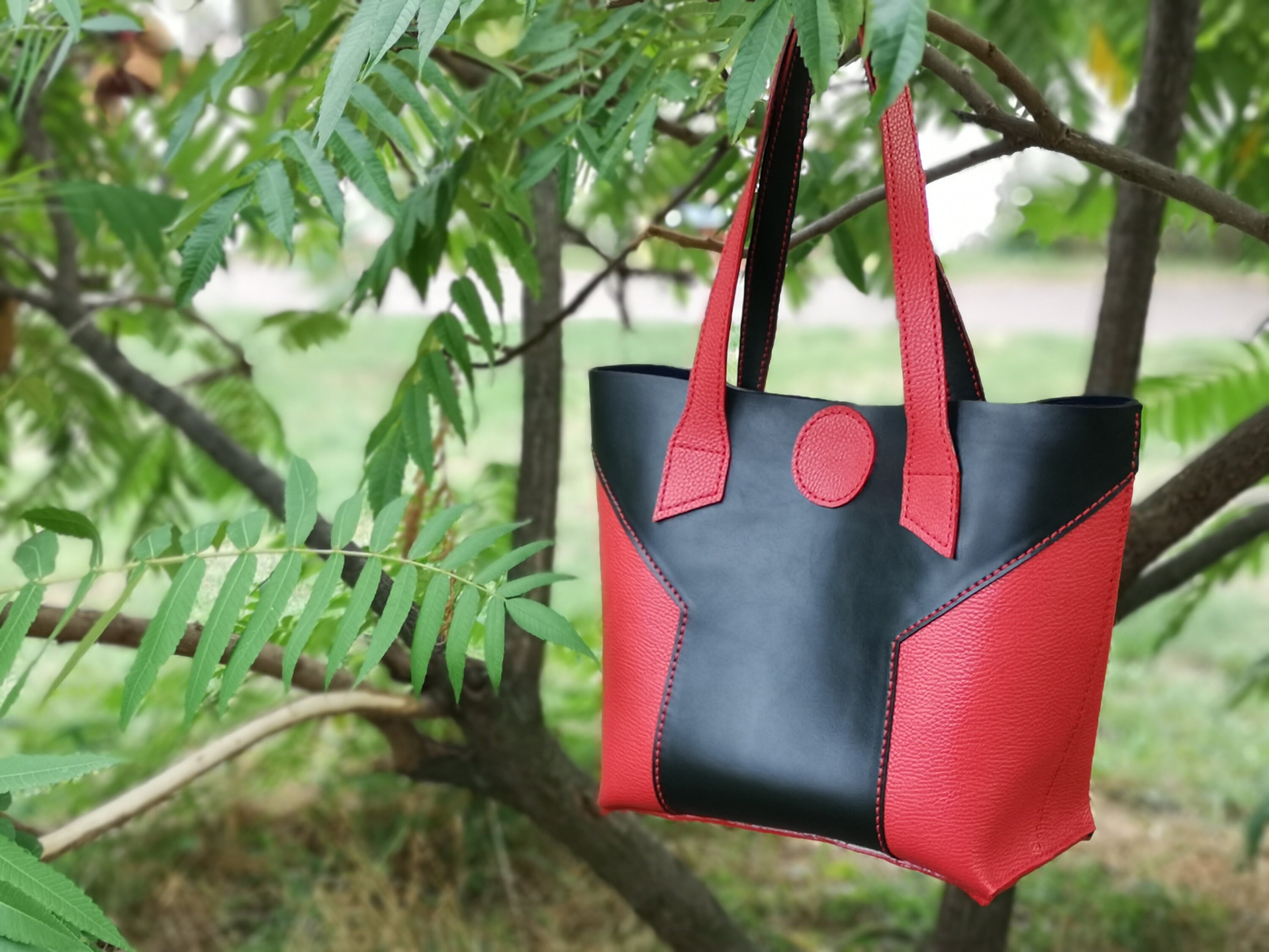 Pattern Print Potato Leather Tote Bag main image 1
