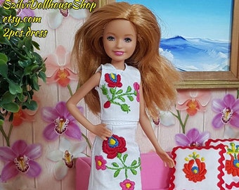 Hand embroidered (Hungarian folk art) dress for 9 inch fashion dolls. Fashion doll clothes, dress. MADE TO ORDER.