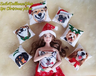 Miniature Christmas pillow, cushion for 8-12 inch fashion dolls. 1:6 scale dollhouse accessoires.