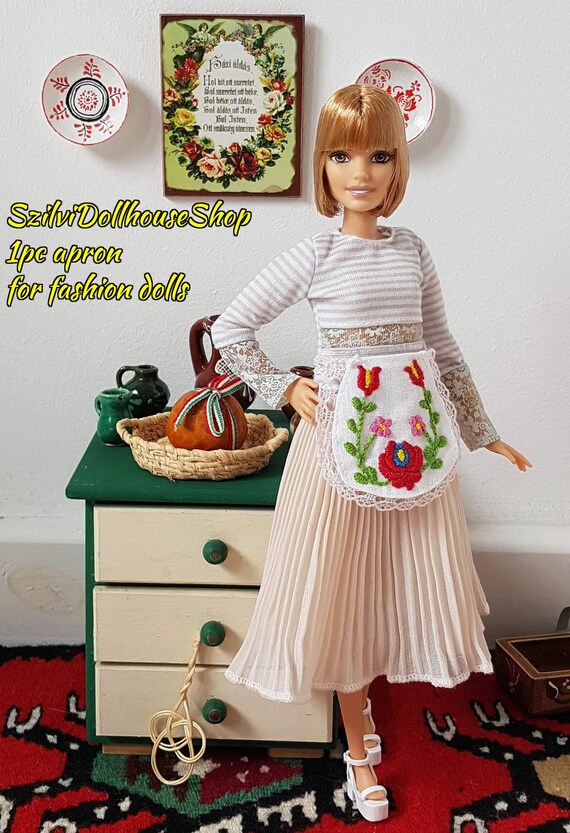 BARBIE, STACIE clothes - SzilviDollhouseShop