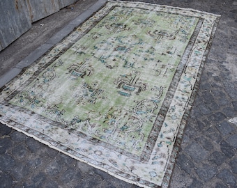 Green area rug, Turkish vintage rug, Handmade rug, Home decor, Oriental rug, Rustic decor, Bedroom rug, Kitchen decor, 5.2 x 8.3 Ft RL5273