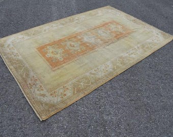 Vintage Turkish Oushak Rug, Wool Boho Decor (5.3 x 8.0 ft)