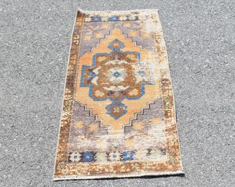 Bathroom rug, Vintage rug, Handwoven rug, Turkish rug, Bohemian rug, Boho decor, Neutral rug, Oriental rug, Art deco rug 1.6 x 3.5 ft RL8984