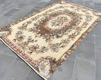 Turkish rug, Vintage rug, Tribal area rug, House rug, Boho decor, Rustic rug, Dining room rug, Bohemian rug, Aztec rug, 5.2 x 8.4 ft RLO0909