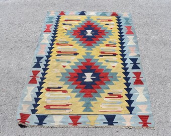 tribal kilim rug, vintage rug, bohemian rug, Free Shipping 3.7 x 5.2 ft  kitchen kilim rug, rustic rug, area rug , oushak rug , RL2435