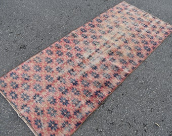 Vintage rug, Turkish rug, Wool rug 2.6 x 6 ft Handmade rug, Faded red rug, Area rug, Kitchen decor, Home decor, Bedroom rug, RL6828