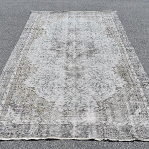 Large size rug, Turkish handmade rug, Vintage wool rug, Handmade rug, Floral rug, Bohemian rug, Livingroom rug, Carpet, 5.3 x 9 Ft RLO0317