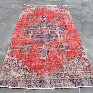 red and blue area rug, turkish kilim rug, oushak rug, kitchen rug, 4 x 8.5 Ft vintage rug, bedroom rug, bohemian rug, wool rug,  RLO0679
