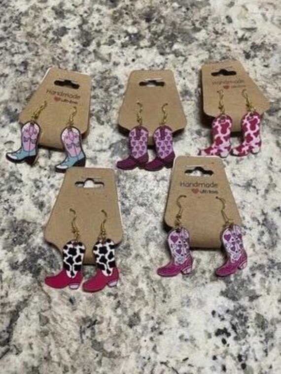 boot earings