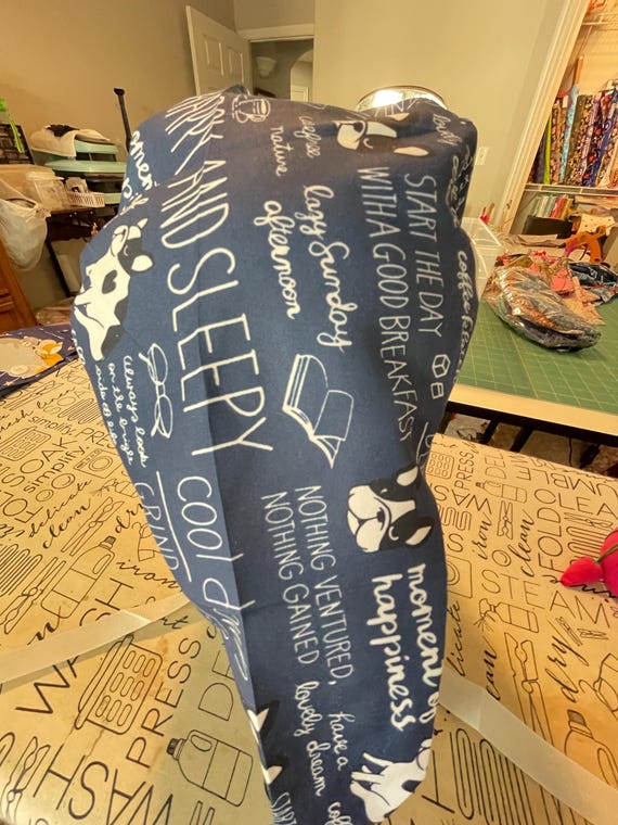 Tie back scrub hat with ties