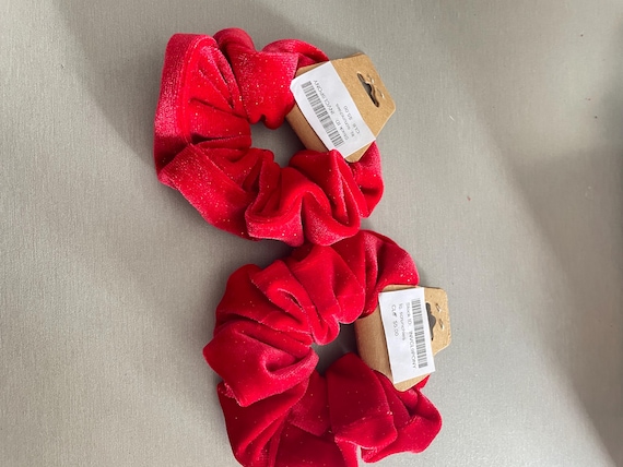 Red glittery scrunchie