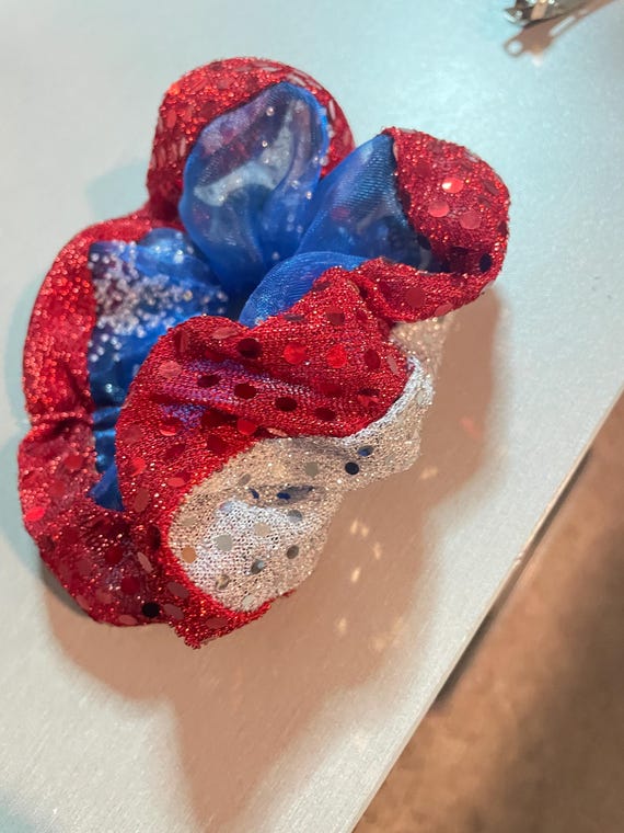 sparky sequined scrunchie