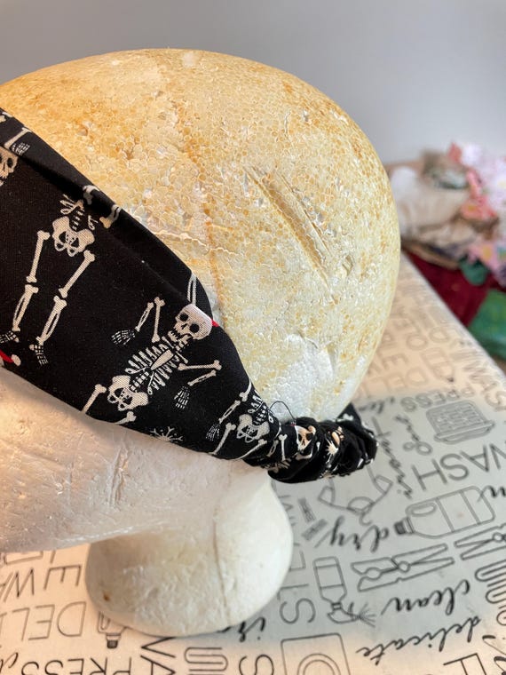 Skelton headband