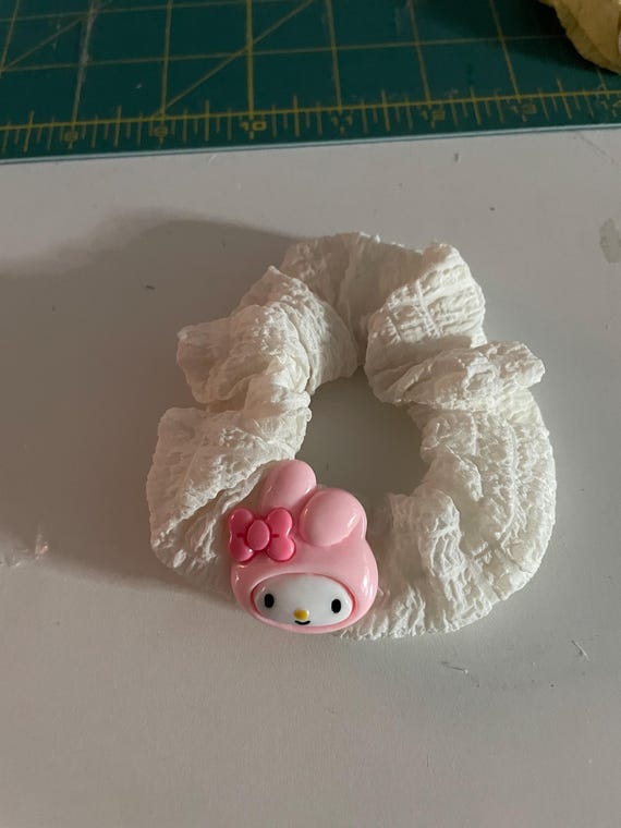 hello Kitty scrunchies