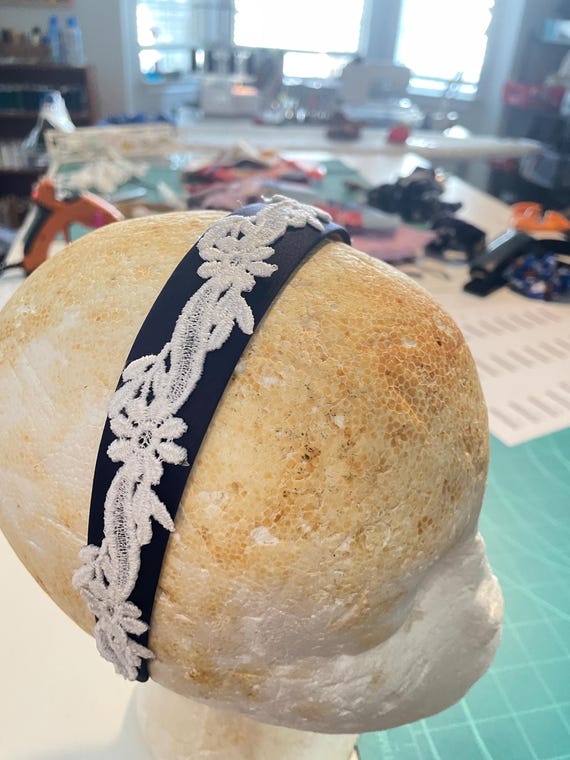 navy with lace headband