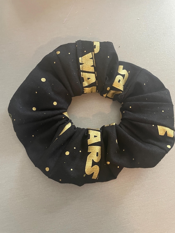 Star Wars scrunchie